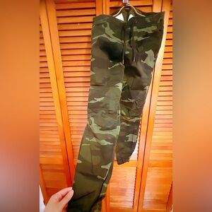 Hollister Cuffed Skinny Chino Moto Pants Adult Size L Green Camo